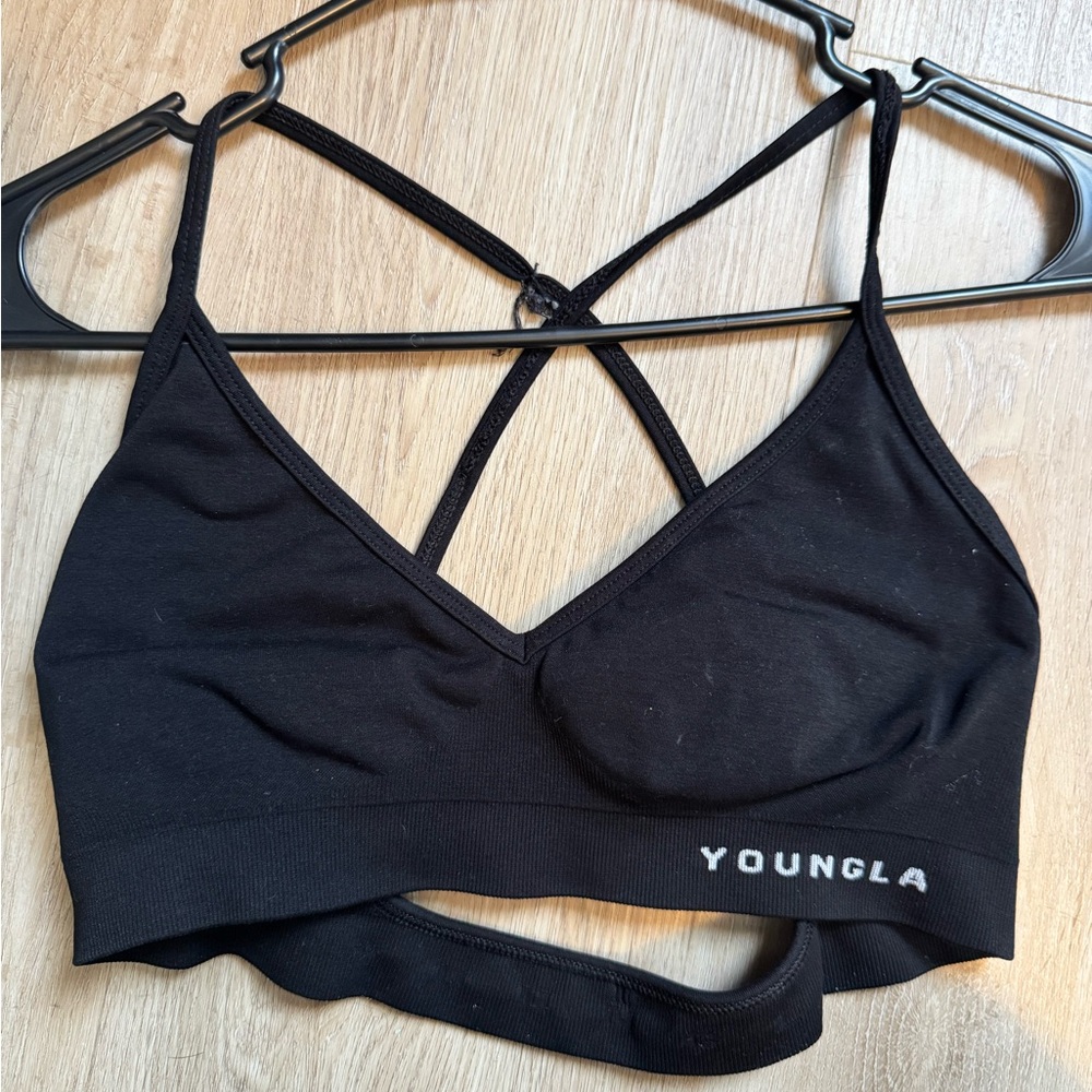 YoungLA Women's Black Cross-Back Sports Bra